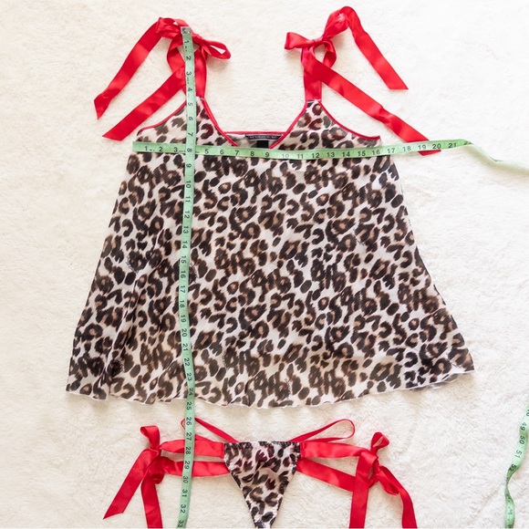 Victoria’s Secret Leopard Print Lingerie with Red Accents - Picture 8 of 10